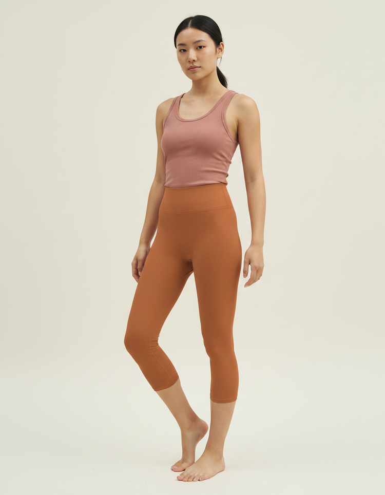 Ginger Leggings Capri Yoga Leggings — Dripper