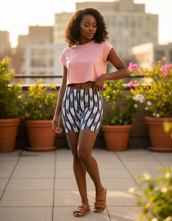 Women's Short Shorts in Kumo