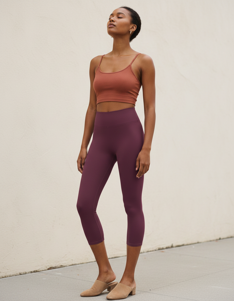 Plum Leggings Capri Yoga Leggings — Dripper