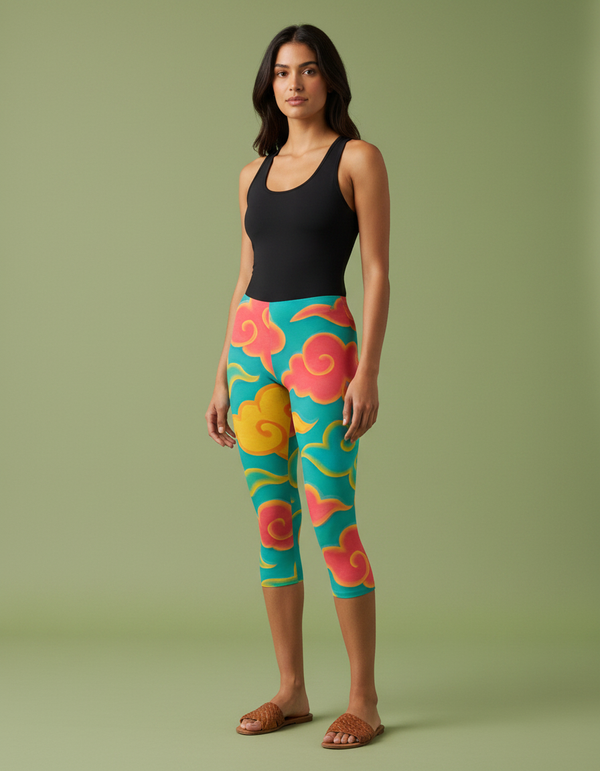 Women's Chinese Cloud Motif Capri Leggings