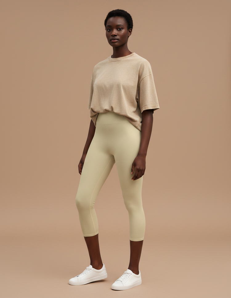 Raw Silk Capri Yoga Leggings Capri Yoga Leggings — Dripper
