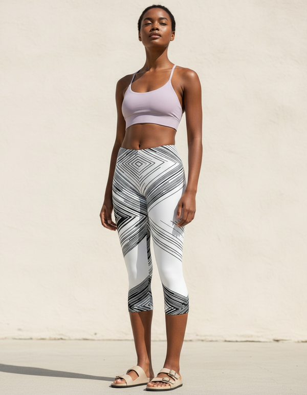 Ethereal Capri Leggings Capri Leggings — Dripper