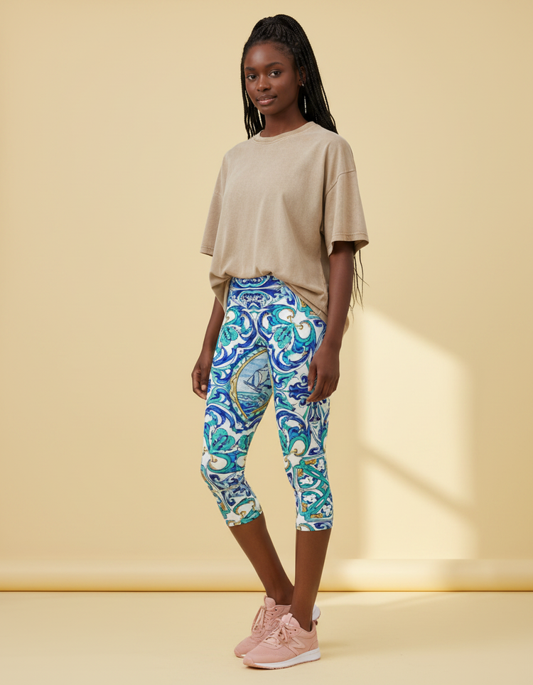 Women's Pictorial Azulejo Capri Leggings