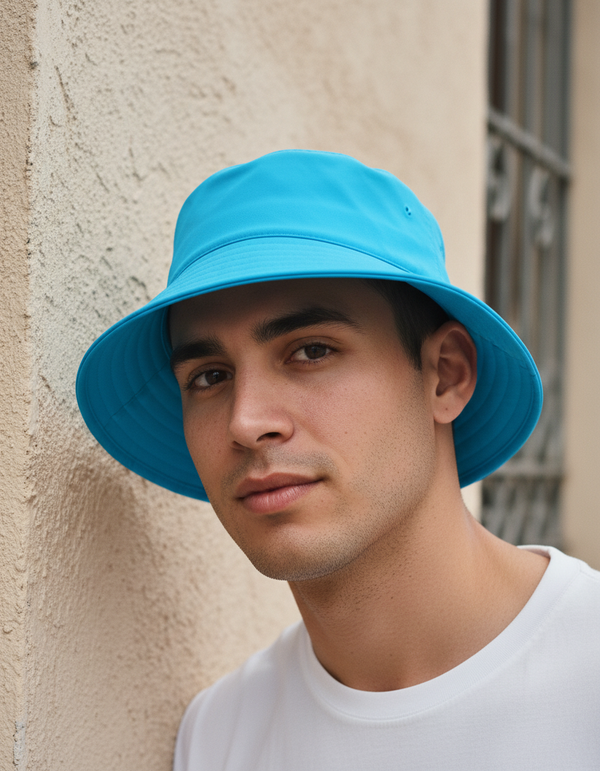 Bucket Hat in Capri