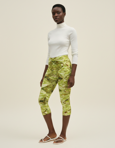 Acacia Tsubaki Capri Leggings capri leggings
