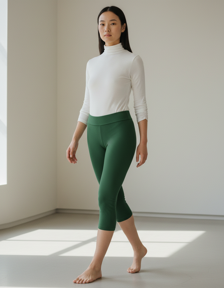 Hunter Green Leggings Capri Leggings — Dripper