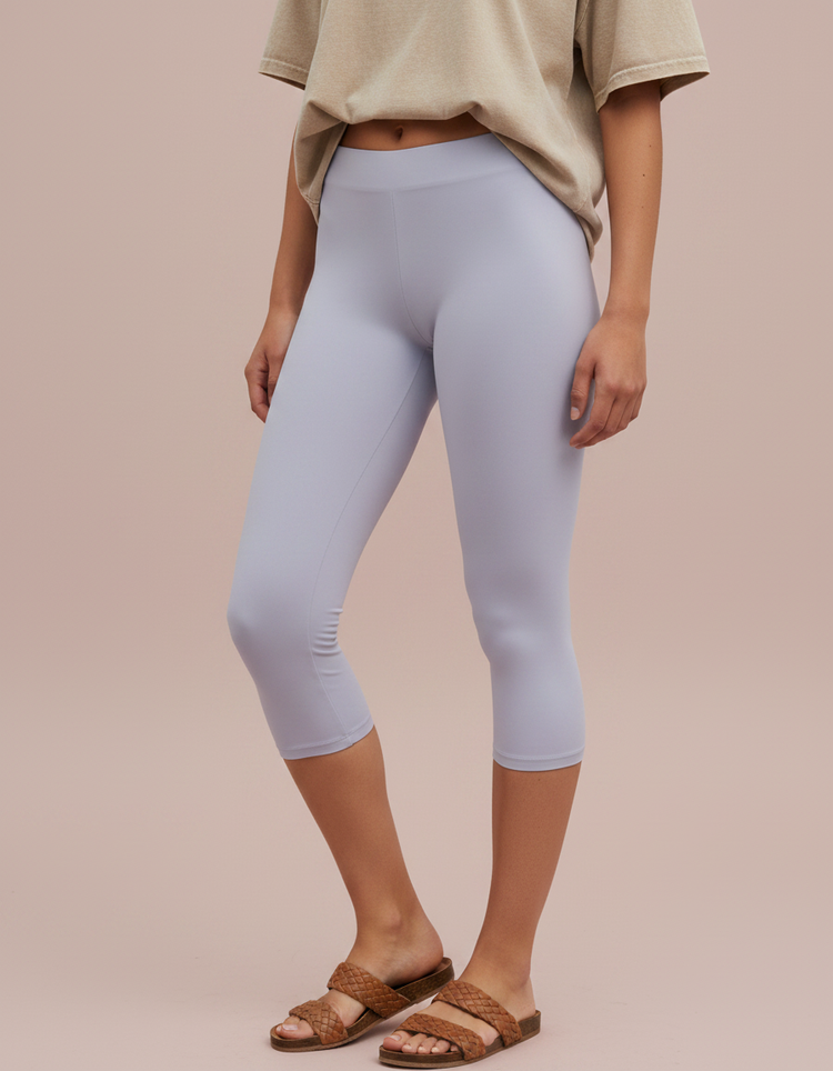 Lavender Gray Capri Leggings Capri Leggings — Dripper