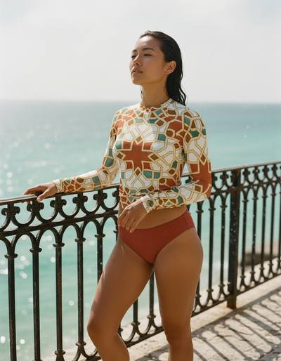Women's Burnt Sienna Albaicín rash guard