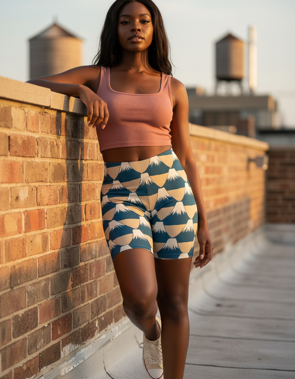 Mount Collection women's short shorts
