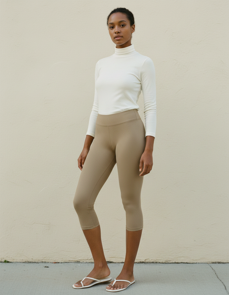 Mushroom Capri Leggings Capri Leggings — Dripper