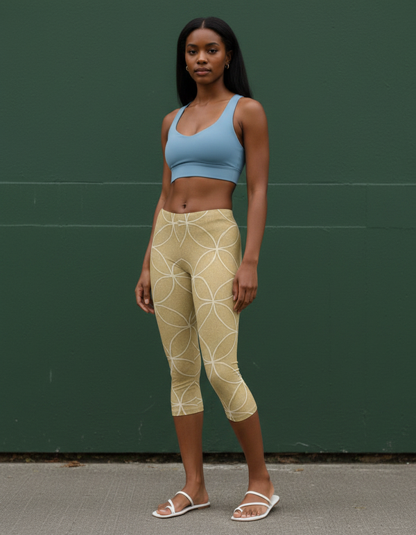 Aoi Leggings Capri Leggings — Dripper
