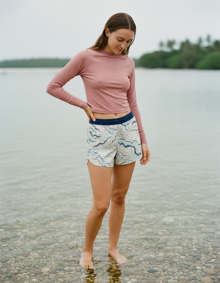 Dusty Rose Rash Guard Women's Rashguard — Dripper