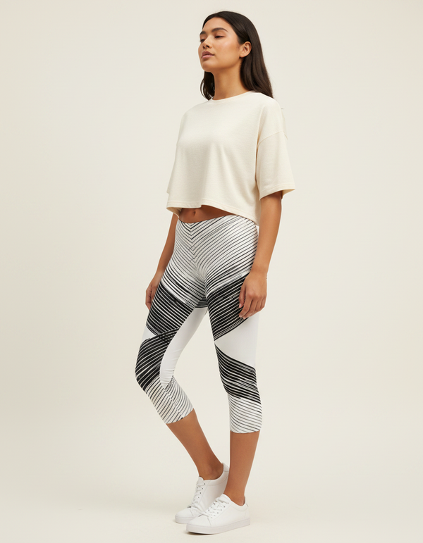 Echo Capri Leggings Capri Leggings — Dripper